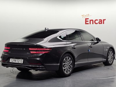 2025 Genesis G80 (RG3) — фото 3