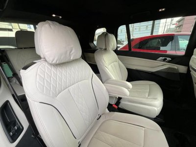 صورة مصغرة 60 لـ 2023 BMW X7