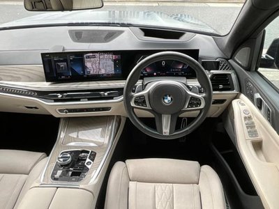 صورة مصغرة 36 لـ 2023 BMW X7