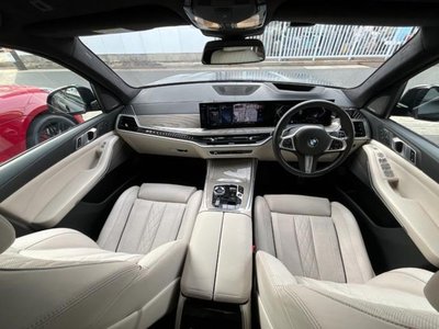 صورة مصغرة 30 لـ 2023 BMW X7