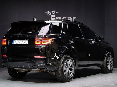 LAND ROVER DISCOVERY SPORT - 4