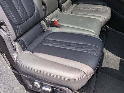 2021 BMW X7 — миниатюра 44