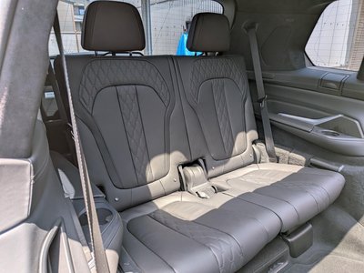 2021 BMW X7 — миниатюра 66