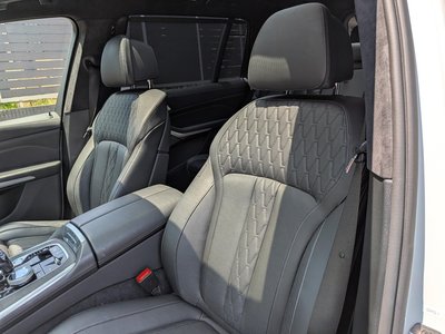 2021 BMW X7 — миниатюра 57