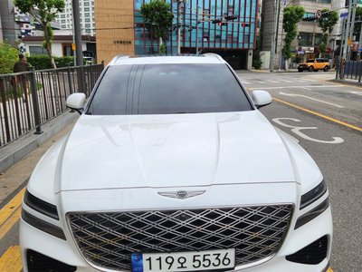 GENESIS GV80 - 1