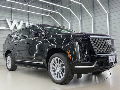 CADILLAC ESCALADE - 7