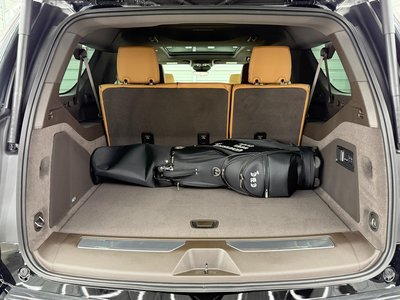 CADILLAC ESCALADE - 4