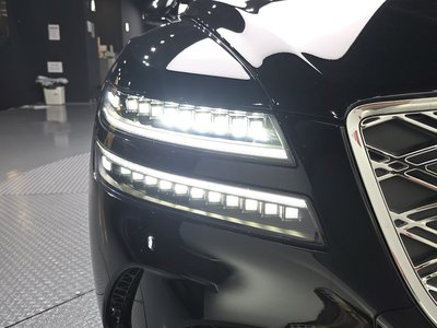 GENESIS G80 (RG3) - 9