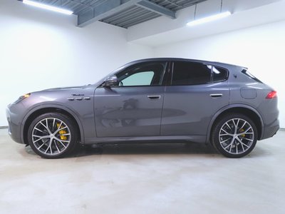 صورة 4 لـ 2023 Maserati GRECALE