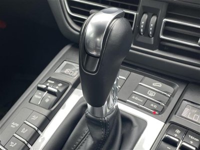 2020 Porsche MACAN 缩略图 17