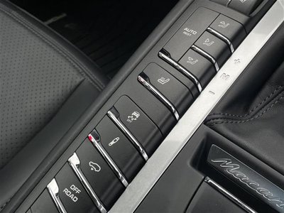 2020 Porsche MACAN 缩略图 18