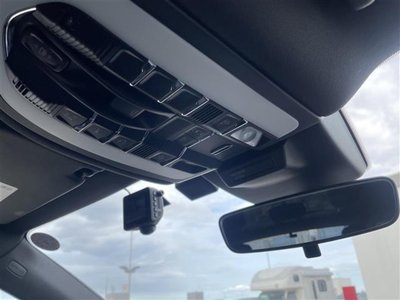 2020 Porsche MACAN 缩略图 25
