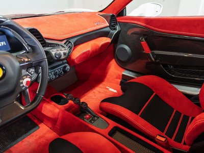 FERRARI 458 - 9