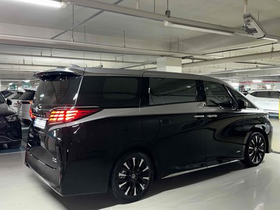 TOYOTA ALPHARD - 6