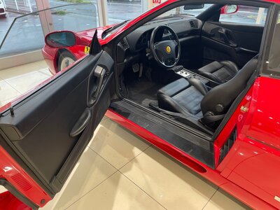 FERRARI F355 - 8