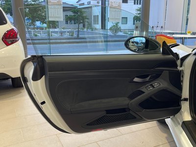 2023 Porsche 718 缩略图 24