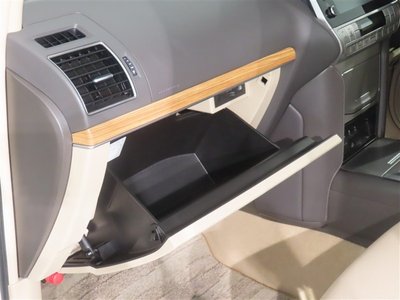 2023 Toyota LAND CRUISER PRADO — миниатюра 29