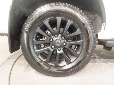 2023 Toyota LAND CRUISER PRADO — миниатюра 38