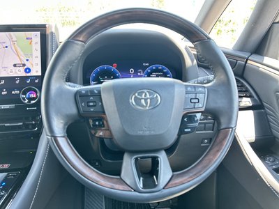 2023 TOYOTA ALPHARD photo 6