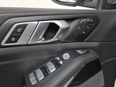 صورة مصغرة 28 لـ 2025 BMW X7
