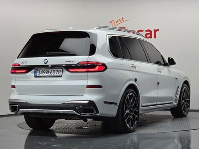 2025 BMW X7 — фото 4