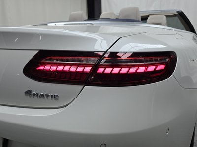 MERCEDES-BENZ E-CLASS - 10