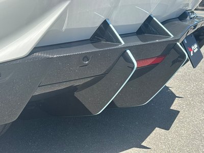 صورة مصغرة 16 لـ 2025 Lamborghini REVUELTO