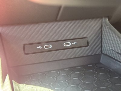 صورة مصغرة 33 لـ 2025 Lamborghini REVUELTO