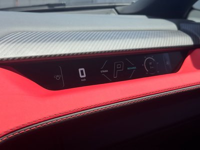 صورة مصغرة 30 لـ 2025 Lamborghini REVUELTO