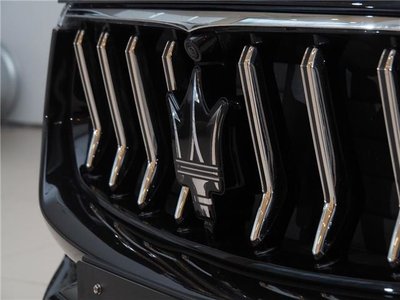 MASERATI LEVANTE - 10