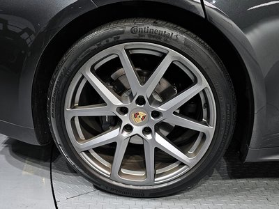 PORSCHE PANAMERA - 6