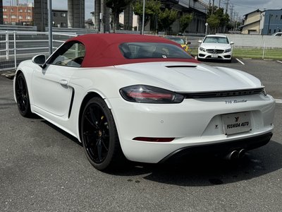 صورة 7 لـ 2017 Porsche 718
