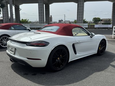 صورة 5 لـ 2017 Porsche 718