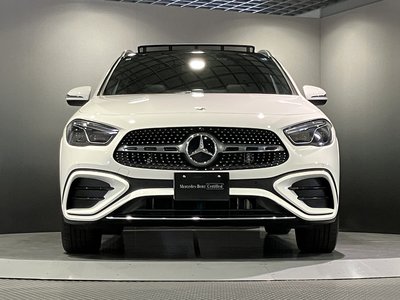 MERCEDES-BENZ GLA - 10