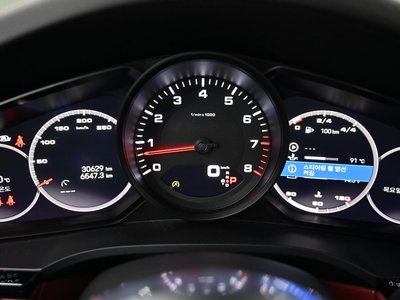 PORSCHE CAYENNE - 8