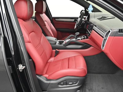 PORSCHE CAYENNE - 10