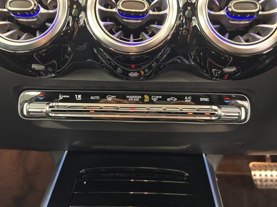 صورة مصغرة 32 لـ 2024 Mercedes-BENZ GLB