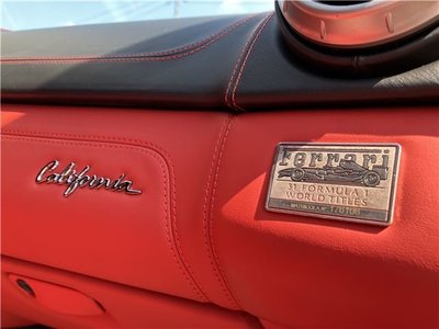 2010 FERRARI CALIFORNIA — миниатюра 38