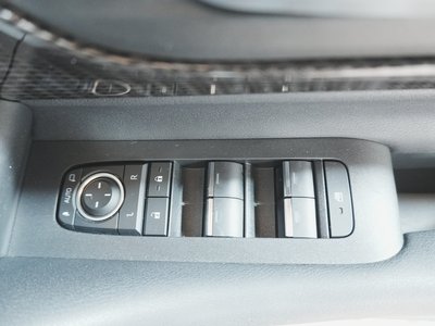 صورة مصغرة 39 لـ 2025 TOYOTA ALPHARD