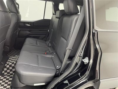 صورة مصغرة 20 لـ 2024 Toyota LAND CRUISER 250