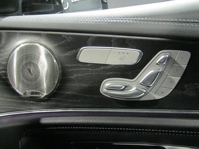 MERCEDES-BENZ E-CLASS - 9