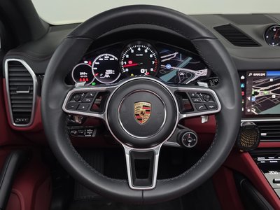 2023 Porsche CAYENNE — миниатюра 15