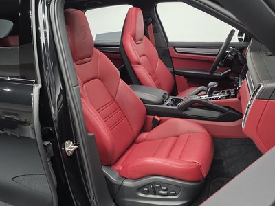 2023 Porsche CAYENNE — миниатюра 12