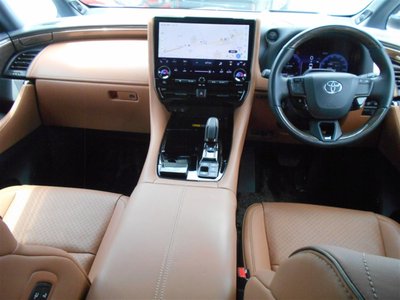 صورة 9 لـ 2023 Toyota VELLFIRE