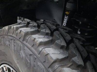 TOYOTA LAND CRUISER 70 - 10