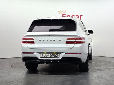 GENESIS GV80 - 3