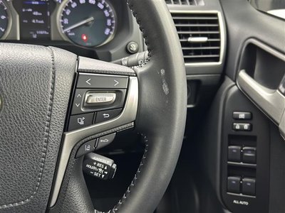 TOYOTA LAND CRUISER PRADO - 8