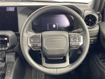 TOYOTA LAND CRUISER 250 - 5