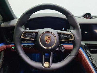 PORSCHE PANAMERA - 4