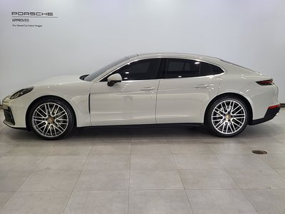 PORSCHE PANAMERA - 6